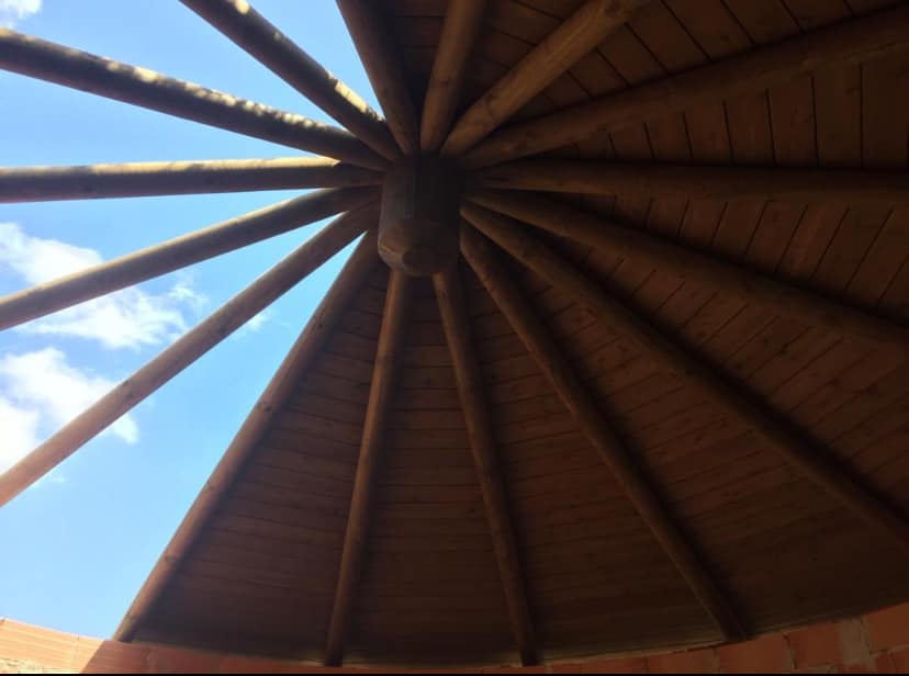 Montaje y acabados de carpintería en Santa Marta